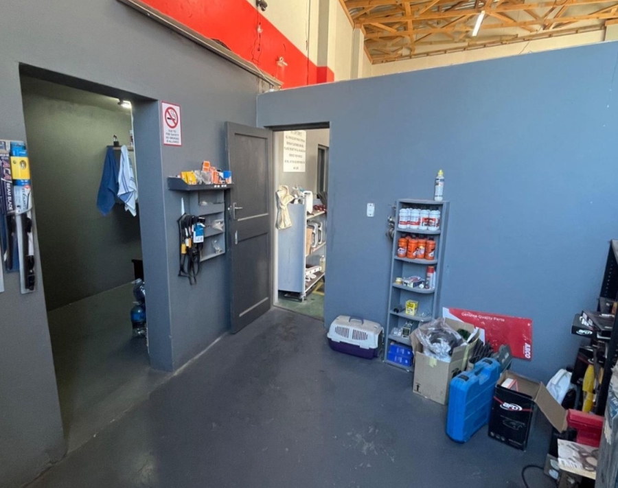 Commercial Property for Sale in Fountains Estate Eastern Cape